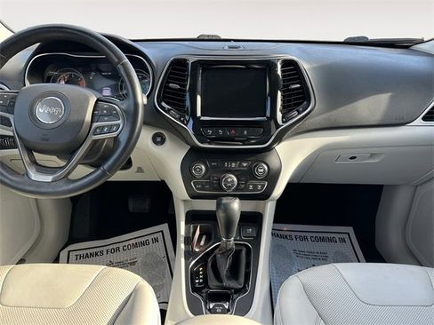 Used 2019 Jeep Cherokee Limited w/ Technology Group image 11