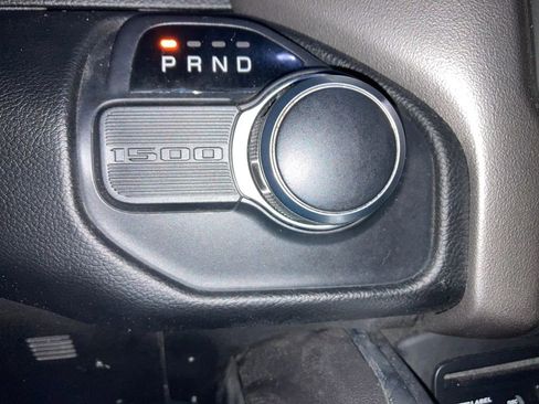 Used 2019 RAM 1500 Big Horn image 24