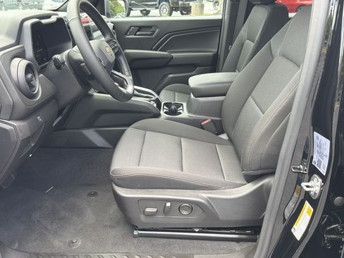 Used 2026 Chevrolet Colorado W/T w/ WT Custom Package AWD/4WD image 9