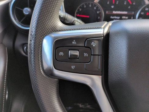 Used 2025 Chevrolet Blazer LT FWD image 23