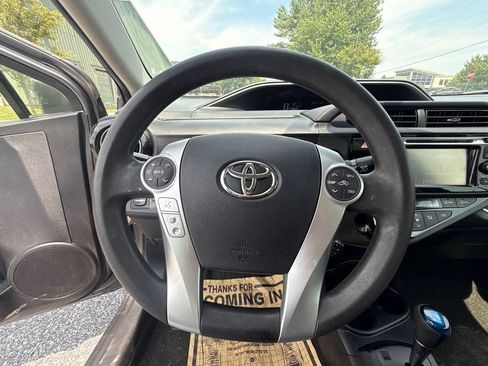 Used 2015 Toyota Prius C Two FWD image 18