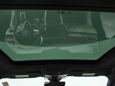 Certified 2023 Volkswagen Tiguan SE R-Line FWD image 21
