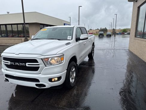 Used 2019 RAM 1500 Big Horn image 6