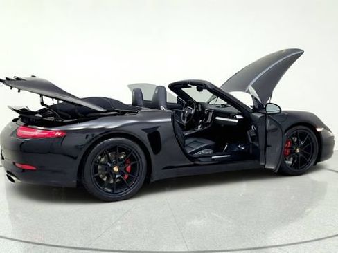 Used 2013 Porsche 911 Carrera RWD image 19