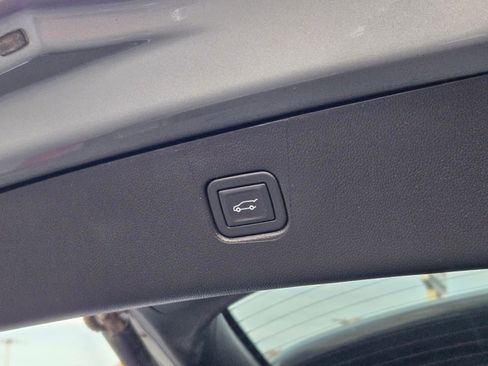 Certified 2024 Chevrolet Blazer LT w/ Convenience Package image 13