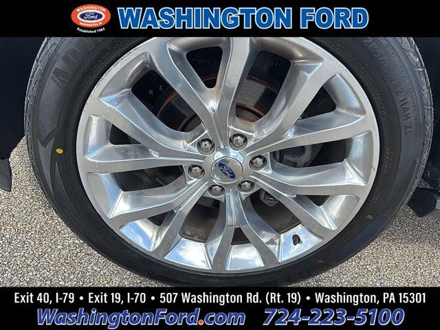 Certified 2018 Ford Expedition Limited w/ Equipment Group 302A AWD/4WD image 9