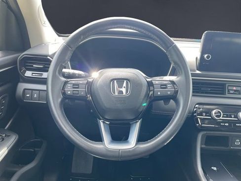 Certified 2023 Honda Pilot Touring image 12