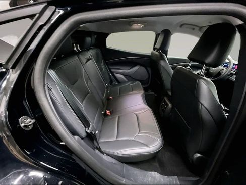 Used 2025 Ford Mustang Mach-E Premium image 16