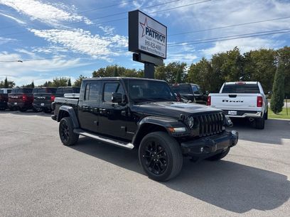 Used 2023 Jeep Gladiator Overland