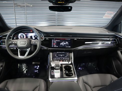 New 2026 Audi Q8 Premium Plus image 7