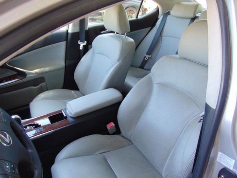 Used 2007 Lexus IS 250 AWD image 29