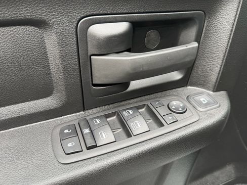 Used 2023 RAM 2500 Tradesman w/ Safety Group image 25