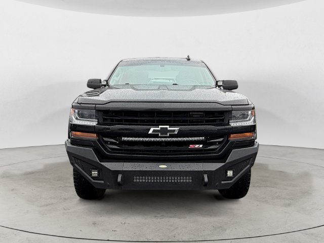 Used 2018 Chevrolet Silverado 1500 LT w/ True North Edition AWD/4WD image 2