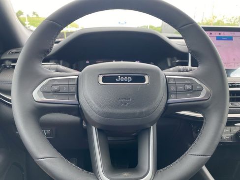 New 2025 Jeep Compass Limited w/ High Altitude Package image 28