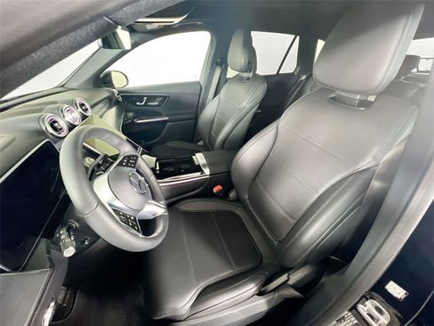 Certified 2026 Mercedes-Benz GLC 300 4MATIC image 21