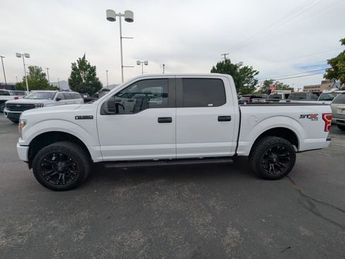 Used 2018 Ford F150 XL w/ Equipment Group 101A Mid AWD/4WD image 9