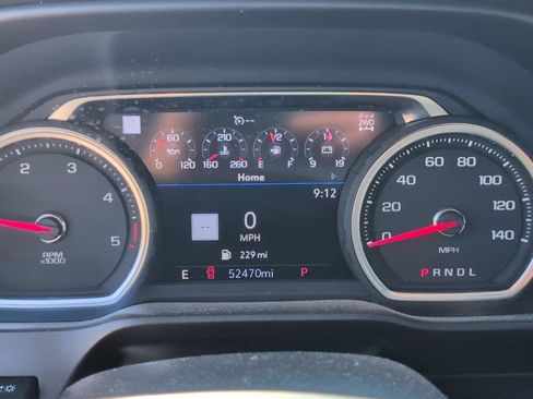 Certified 2020 Chevrolet Silverado 2500 LTZ w/ LTZ Plus Package AWD/4WD image 25