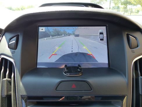 Used 2016 Ford Focus ST w/ Equipment Group 402A FWD image 34