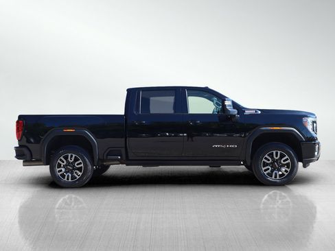Used 2021 GMC Sierra 2500 AT4 w/ AT4 Premium Plus Package AWD/4WD image 6