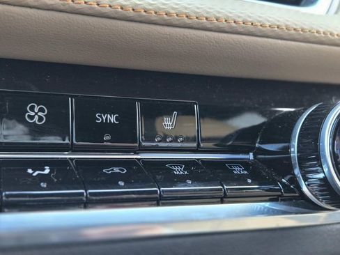 Used 2025 Chevrolet Equinox ACTIV w/ Safety and Technology Package image 26