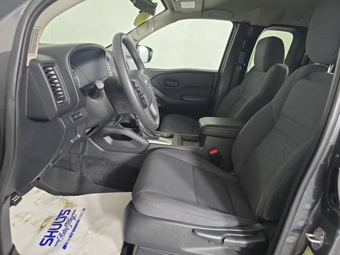 Used 2023 Nissan Frontier S w/ Technology Package image 19