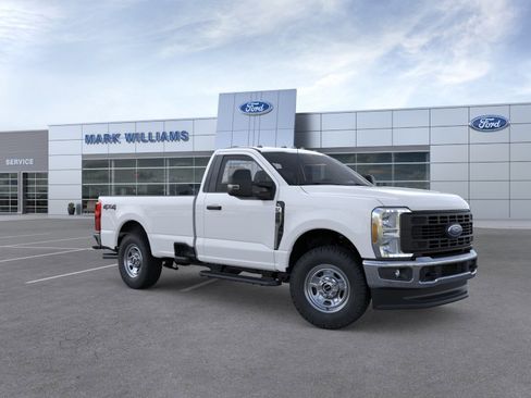 New 2026 Ford F350 XL w/ XL Chrome Package image 7