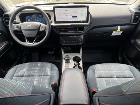 New 2025 Ford Bronco Sport Heritage w/ Convenience Package image 17