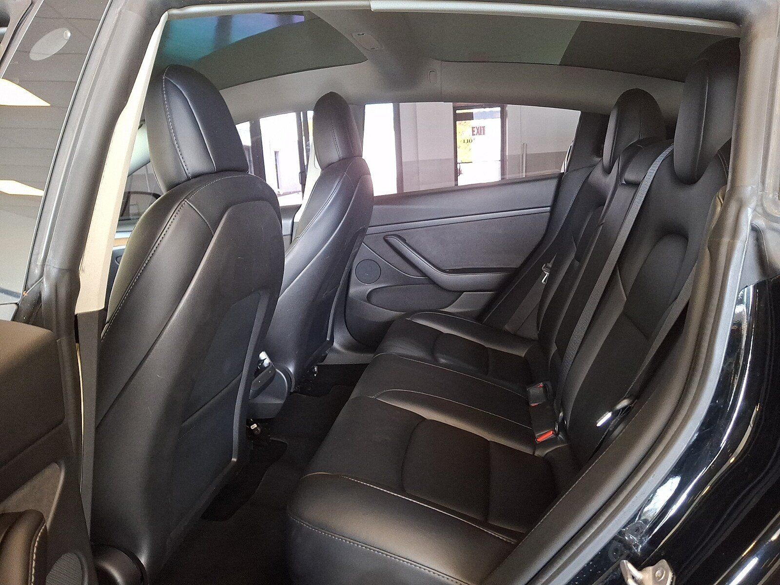 Used 2021 Tesla Model 3 Standard Range Plus RWD image 10