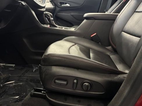 Used 2022 Chevrolet Equinox RS w/ RS Leather Package AWD/4WD image 5