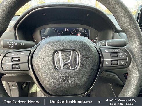 Certified 2025 Honda Accord SE image 20
