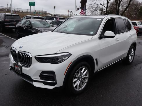 Used 2023 BMW X5 xDrive40i w/ Premium Package AWD/4WD image 7