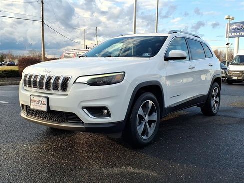 Used 2019 Jeep Cherokee Limited image 3