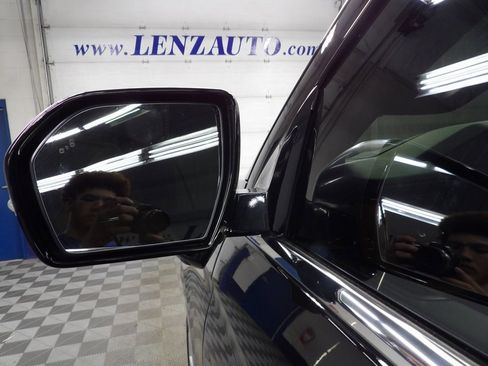 Used 2024 Ford Expedition Platinum image 55