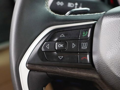 Used 2023 Jeep Grand Cherokee 4WD 4xe w/ Luxury Tech Group II image 13