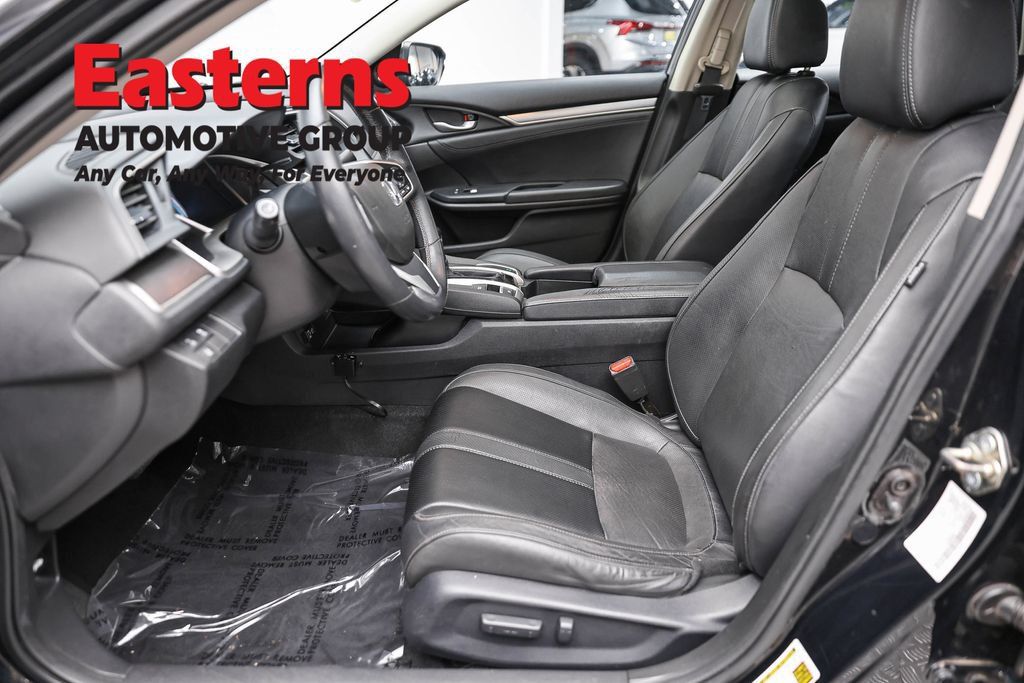 Used 2017 Honda Civic Touring image 16