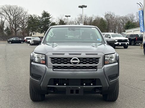 Used 2025 Nissan Frontier SV image 22