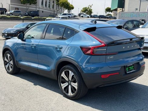 Used 2023 Volvo C40 Recharge Core w/ Climate Package AWD/4WD image 7