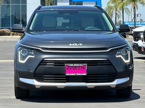 Used 2023 Kia Niro EX FWD image 10