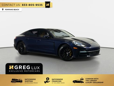 Used 2017 Porsche Panamera 4 AWD/4WD image 1