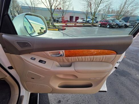 Used 2004 Lexus GX 470 image 56
