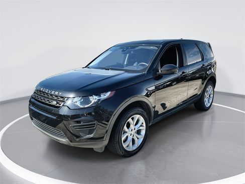 Used 2019 Land Rover Discovery Sport SE image 1