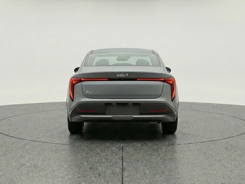 Used 2025 Kia K4 LXS image 7