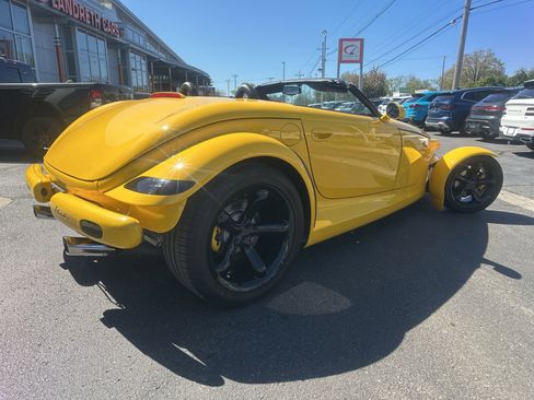Used 1999 Plymouth Prowler image 2