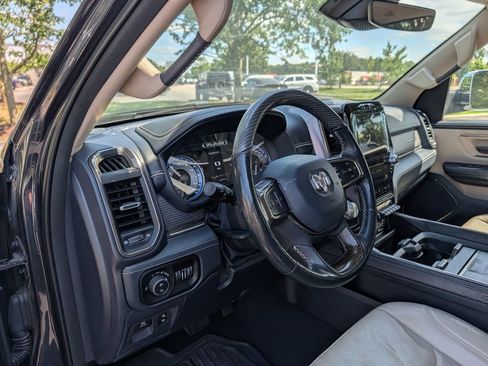 Used 2019 RAM 1500 Limited w/ Advanced Safety Group AWD/4WD image 12
