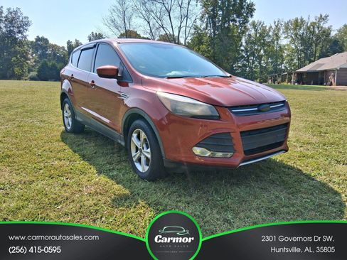 Used 2014 Ford Escape SE AWD/4WD image 2