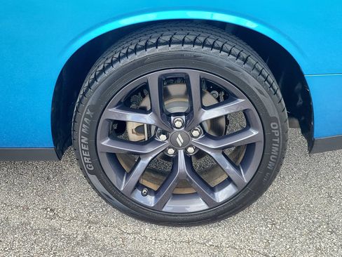 Used 2023 Dodge Challenger SXT w/ Blacktop Package RWD image 5