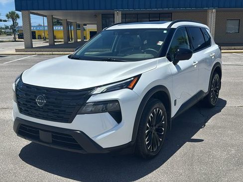 Used 2026 Nissan Rogue Dark Armor FWD image 1