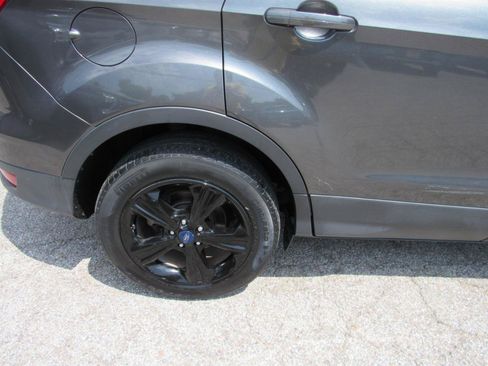 Used 2016 Ford Escape SE AWD/4WD image 4
