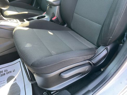 Used 2017 Kia Forte LX image 14