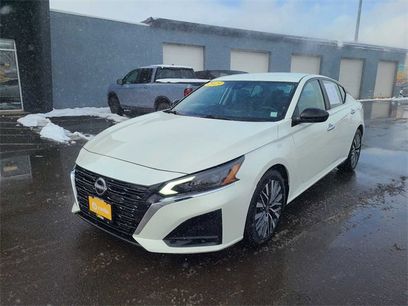 Used 2023 Nissan Altima 2.5 SV